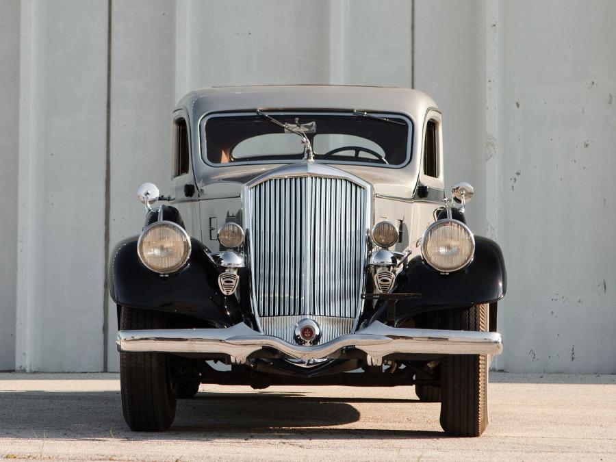  Pierce-Arrow Silver Arrow Coupe 1934 года  (фото 2 из 14)
